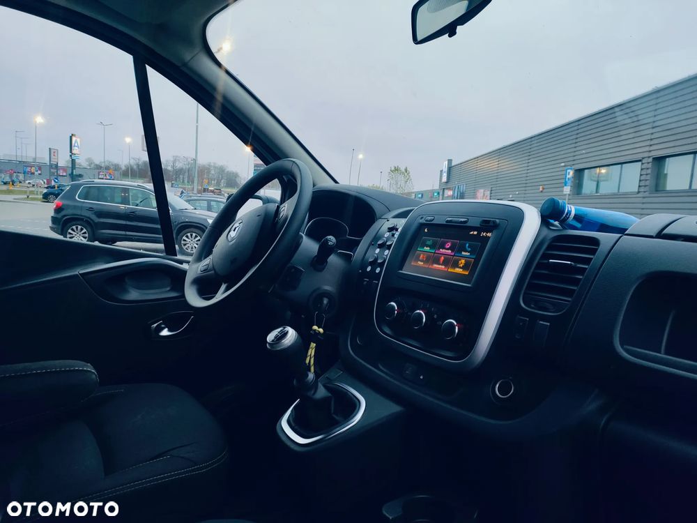 Renault Trafic Grand Combi Life - 11