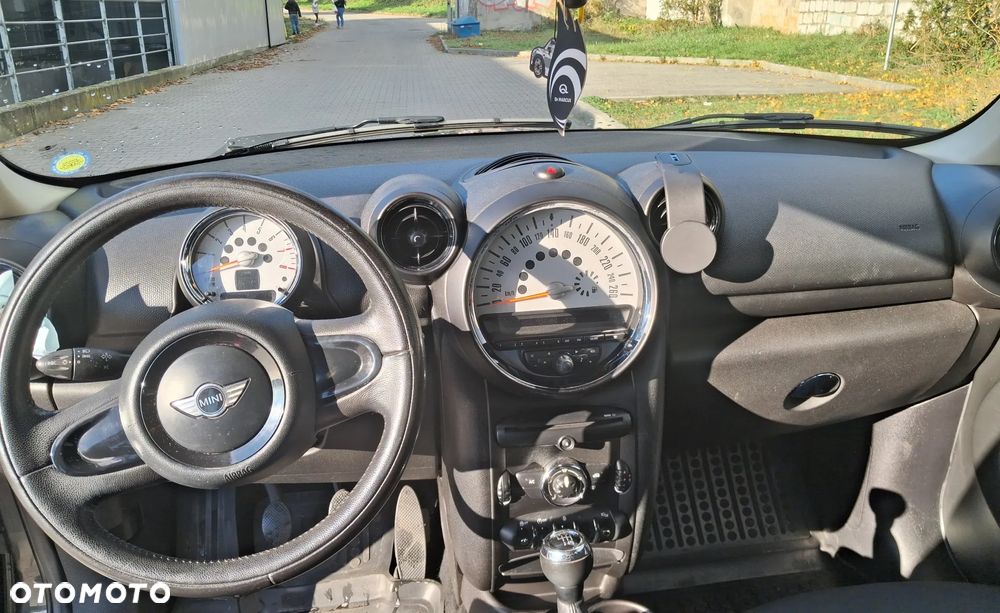 MINI Countryman One - 7