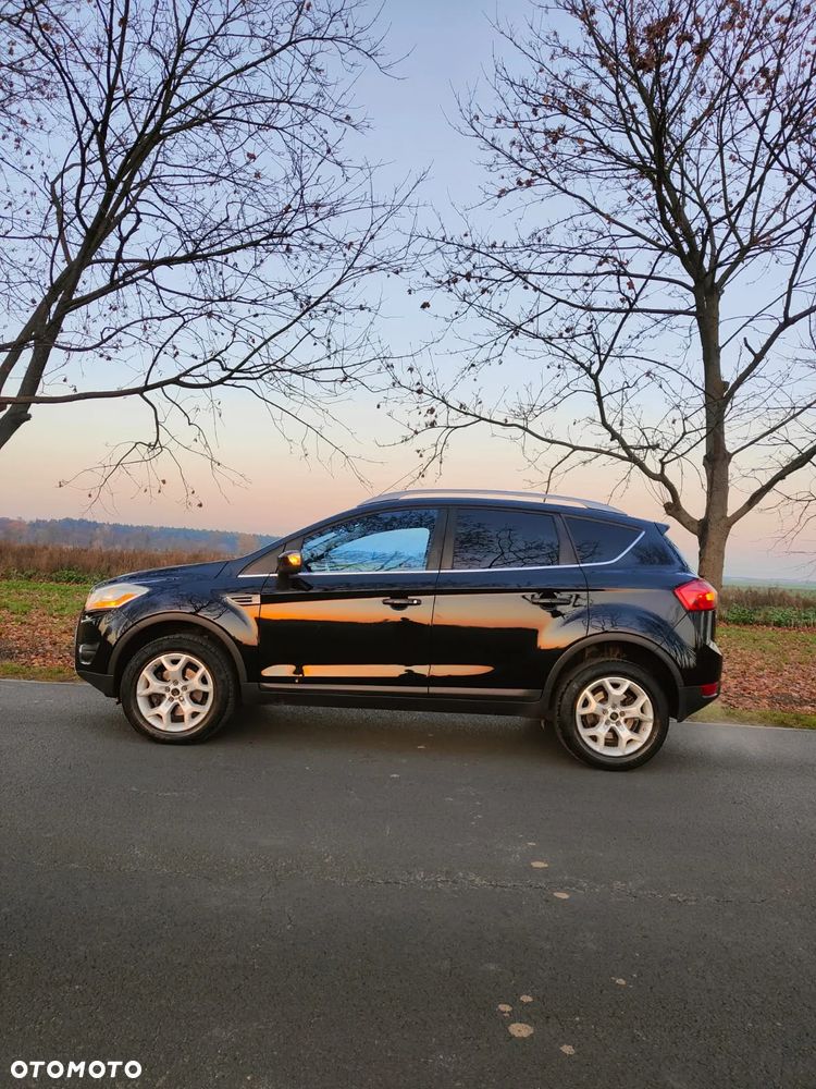 Ford Kuga 2.0 TDCi Titanium FWD - 9