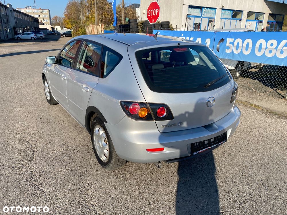 Mazda 3 1.6 Sport Active - 17