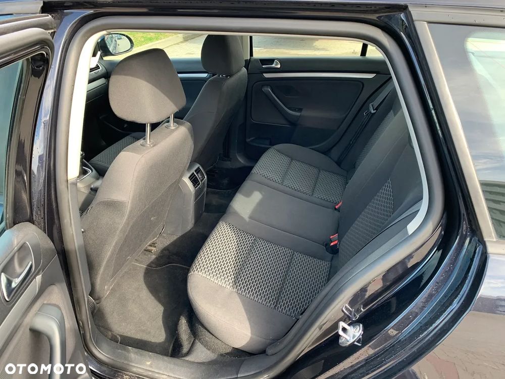 Volkswagen Golf 1.6 TDI DPF Trendline - 7