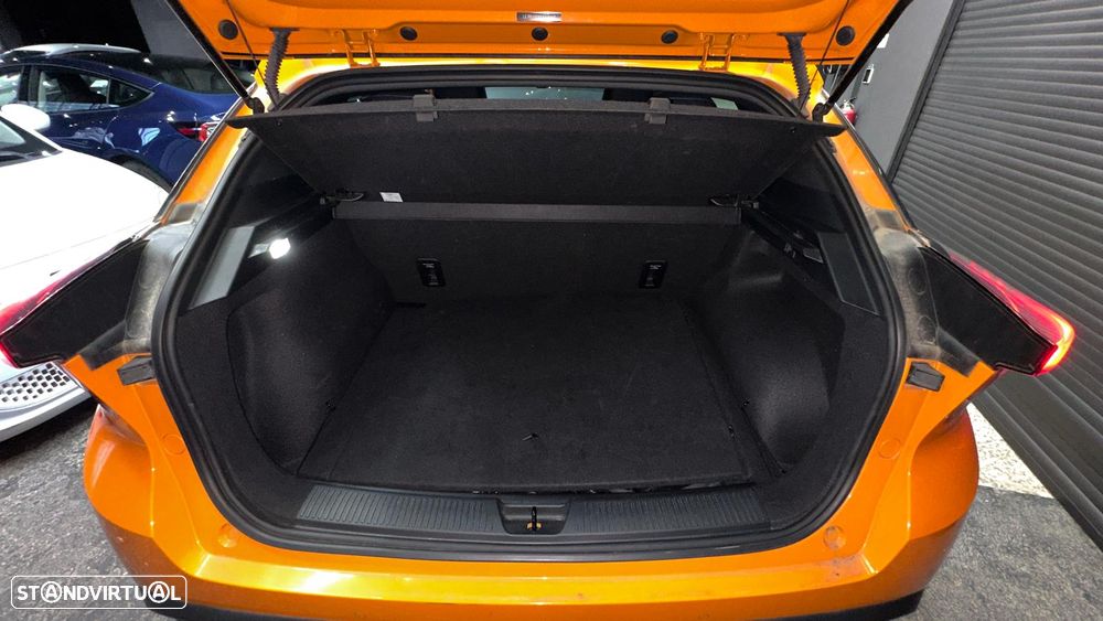 MG MG4 4 Luxury 64 kWh - 21