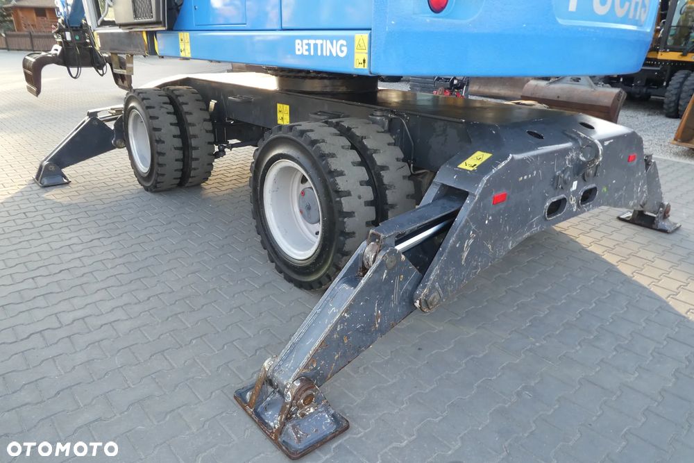 Fuchs MHL 320 Z NIEMIEC - 30