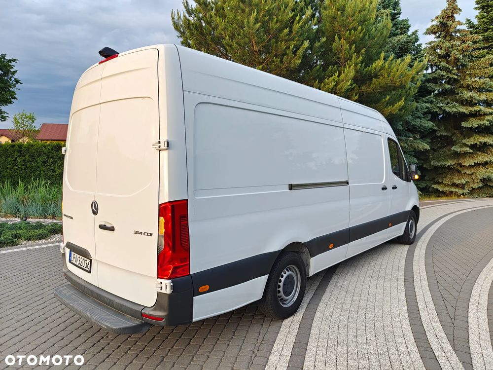 Mercedes-Benz sprinter - 1