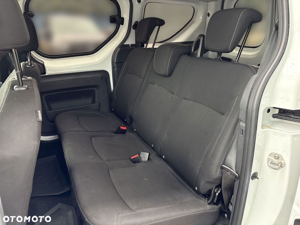 Dacia Dokker 1.5 Blue dCi Laureate - 16