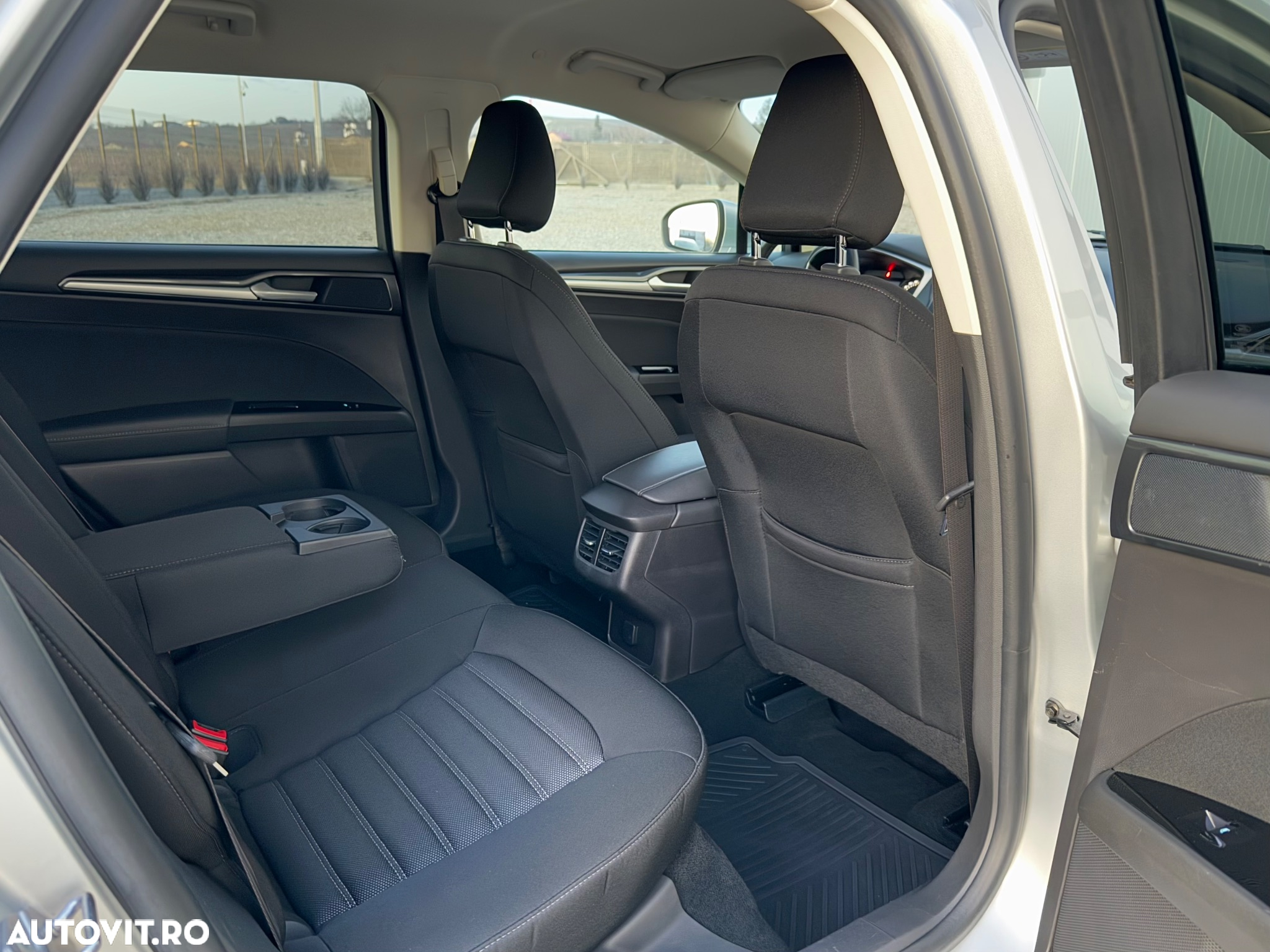 Ford Mondeo Turnier 2.0 EcoBlue Aut. Trend - 13
