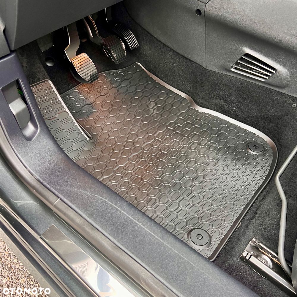 Peugeot 208 82 PureTech Style - 11