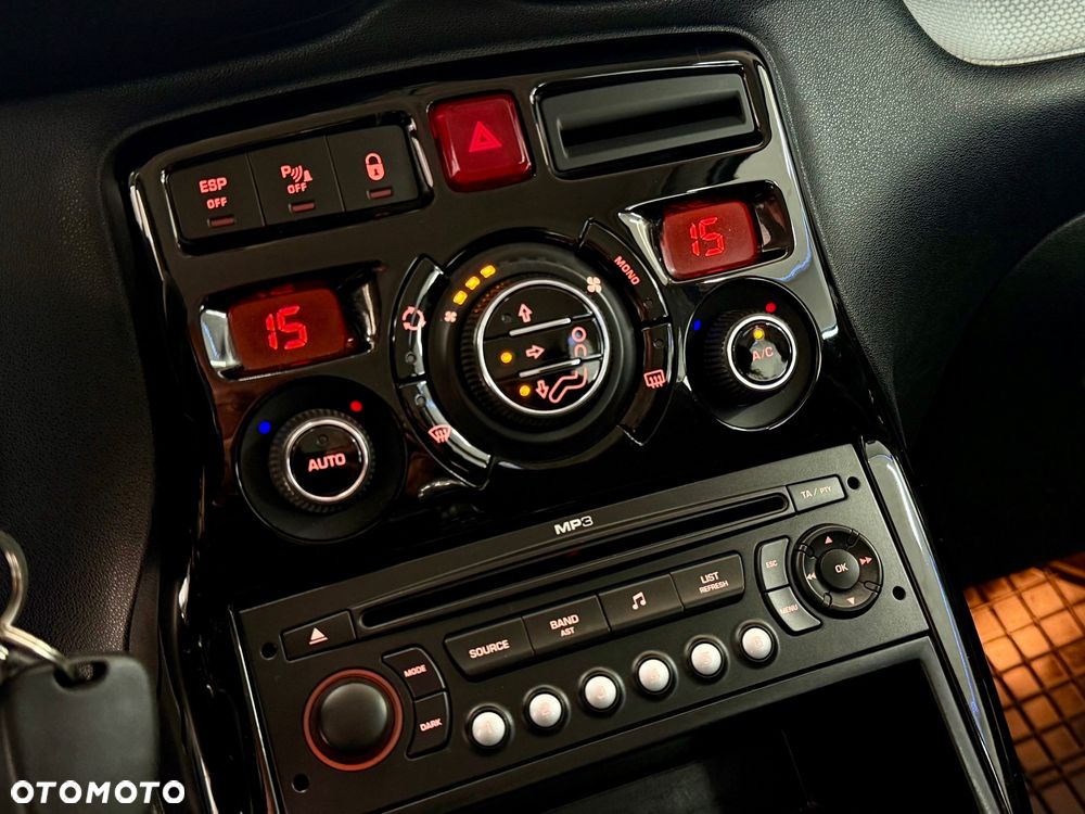 Citroën C3 Picasso 1.4i Exclusive - 27