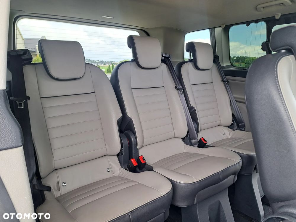 Ford Tourneo Custom 2.0 EcoBlue L2 Titanium SelectShift - 17