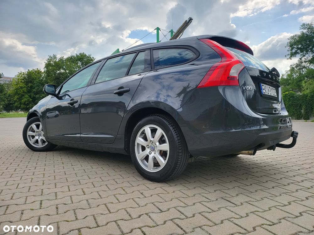 Volvo V60 - 11