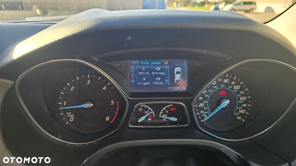 Ford Focus - 10