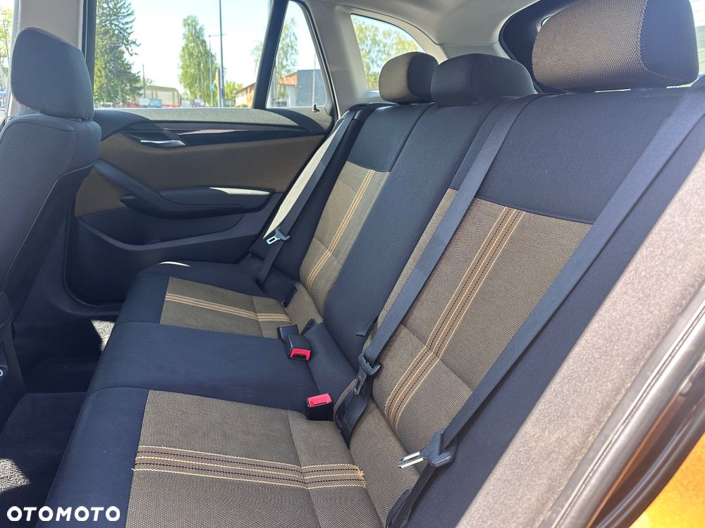 BMW X1 xDrive20d - 15