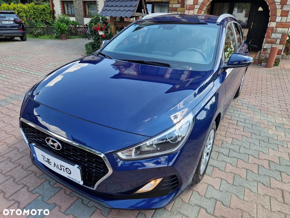 Hyundai i30 1.4 GO Plus - 29