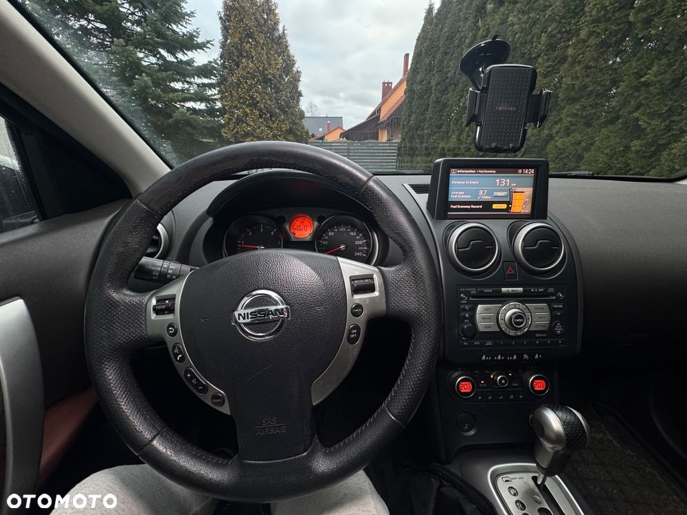Nissan Qashqai - 10