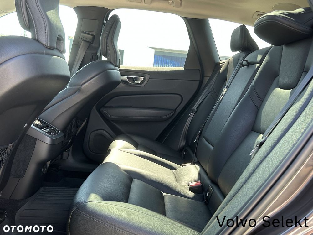 Volvo XC 60 - 31