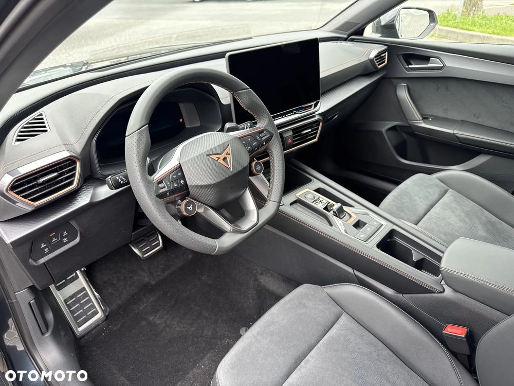 Cupra Leon 1.5 eTSI DSG - 10