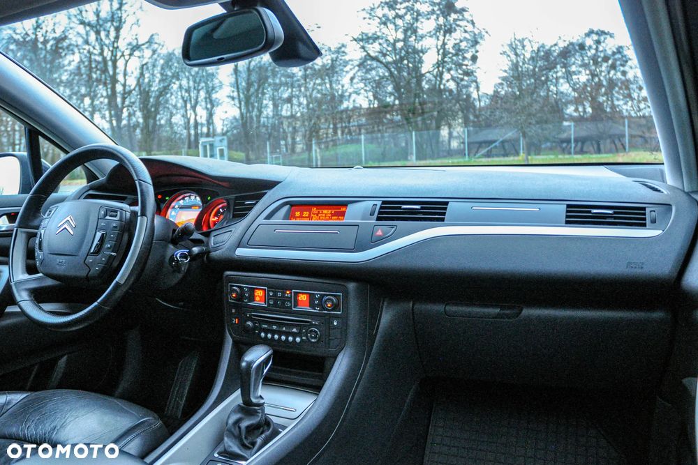 Citroën C5 2.0 HDi Exclusive - 10