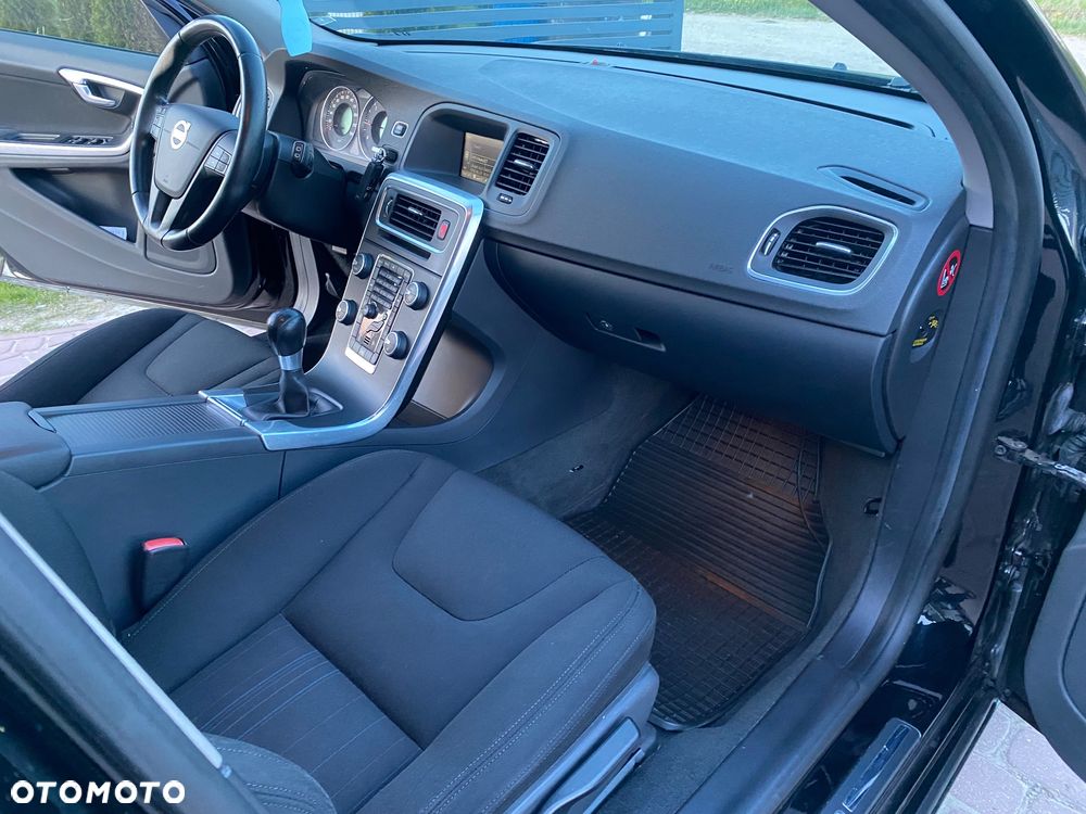 Volvo V60 D2 Edition - 8