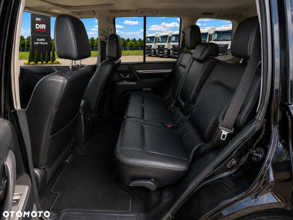 Mitsubishi Pajero 3.2 DID Instyle - 14