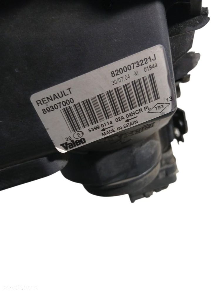 LAMPA PRAWA PRZEDNIA PRZÓD RENAULT MEGANE II 8200073221J 89307000 - 3