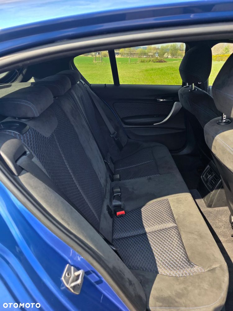 BMW Seria 1 118d xDrive - 14