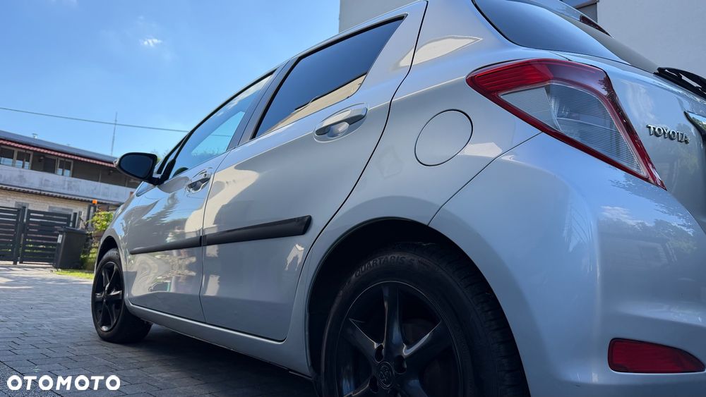 Toyota Yaris 1.33 Active - 11