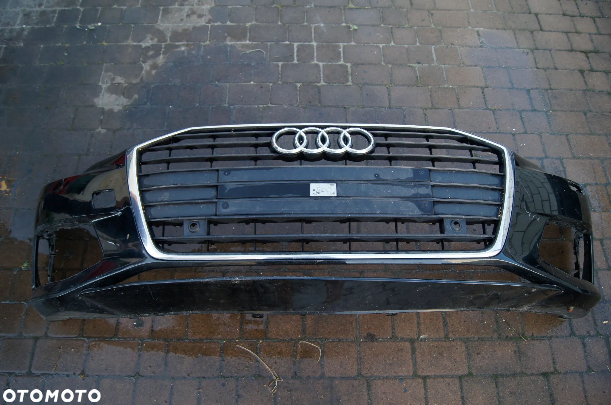 ZDERZAK PRZÓD PRZEDNI SPRYSK AUDI A6 C8 - 1