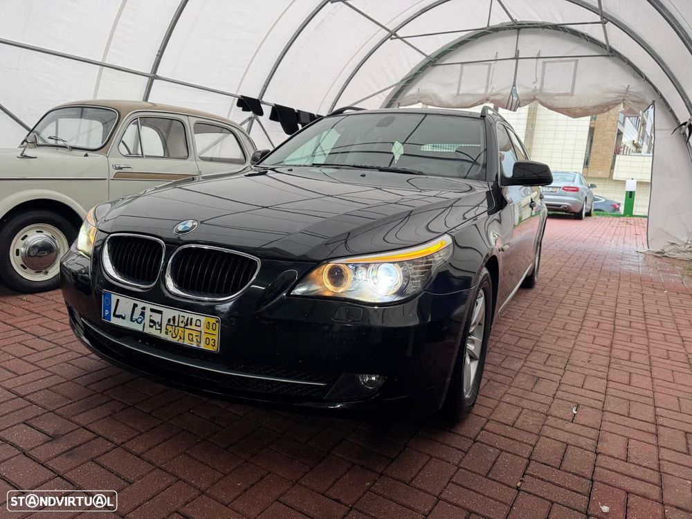 BMW 520 d Touring Executive - 3