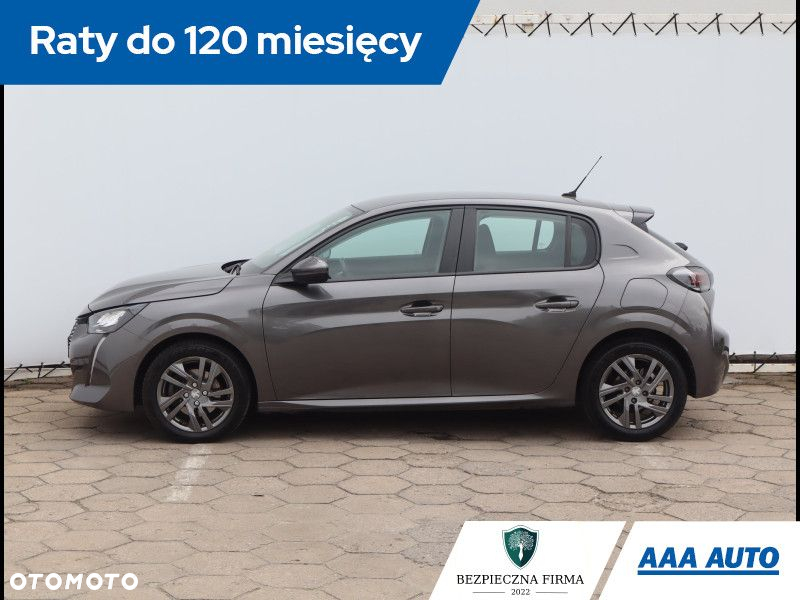 Peugeot 208 - 3
