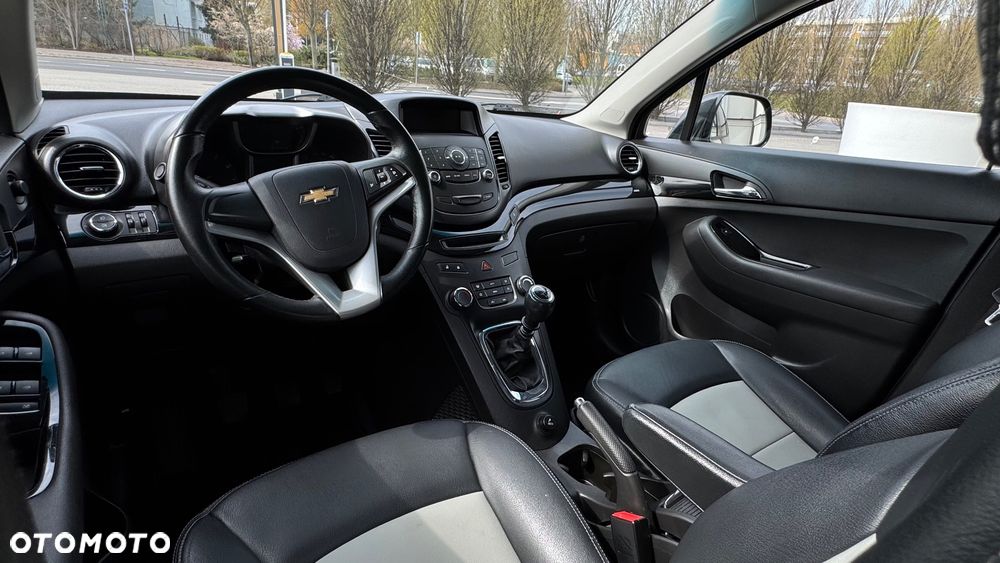 Chevrolet Orlando 1.8 LT+ - 24