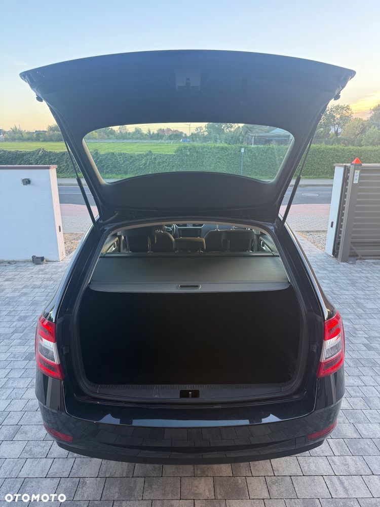 Skoda Octavia - 12