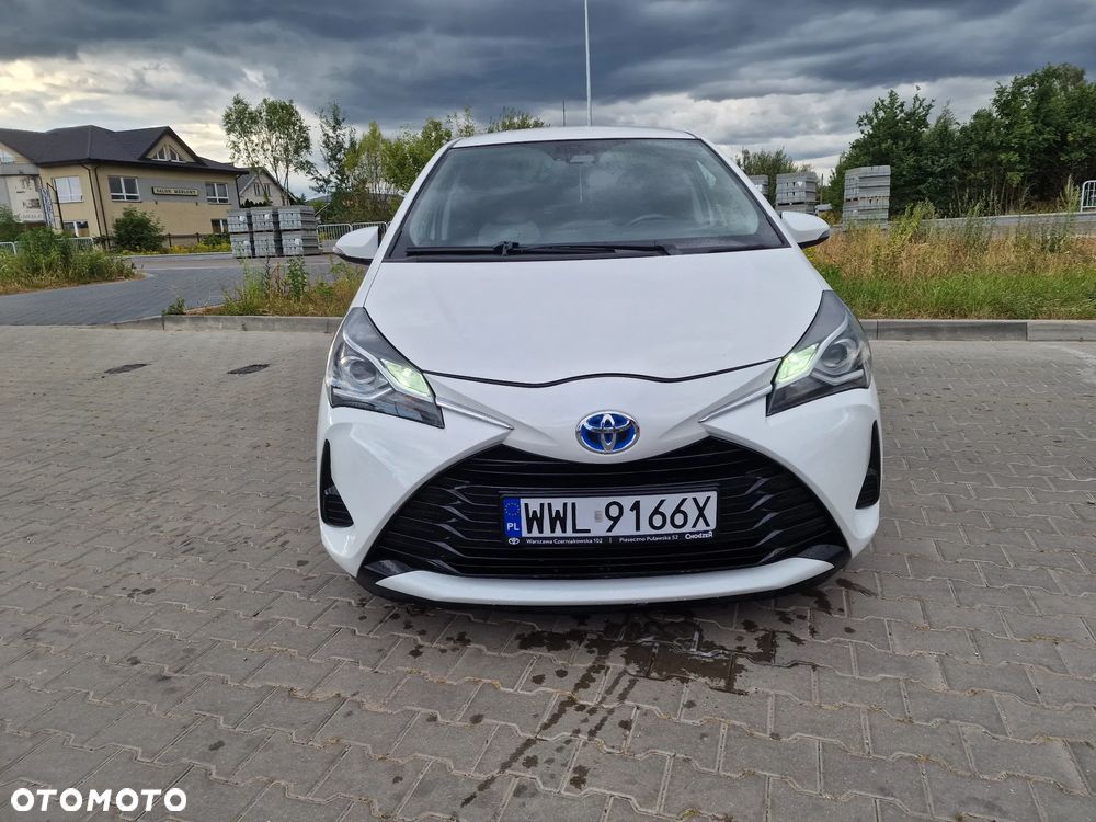 Toyota YARIS - 4