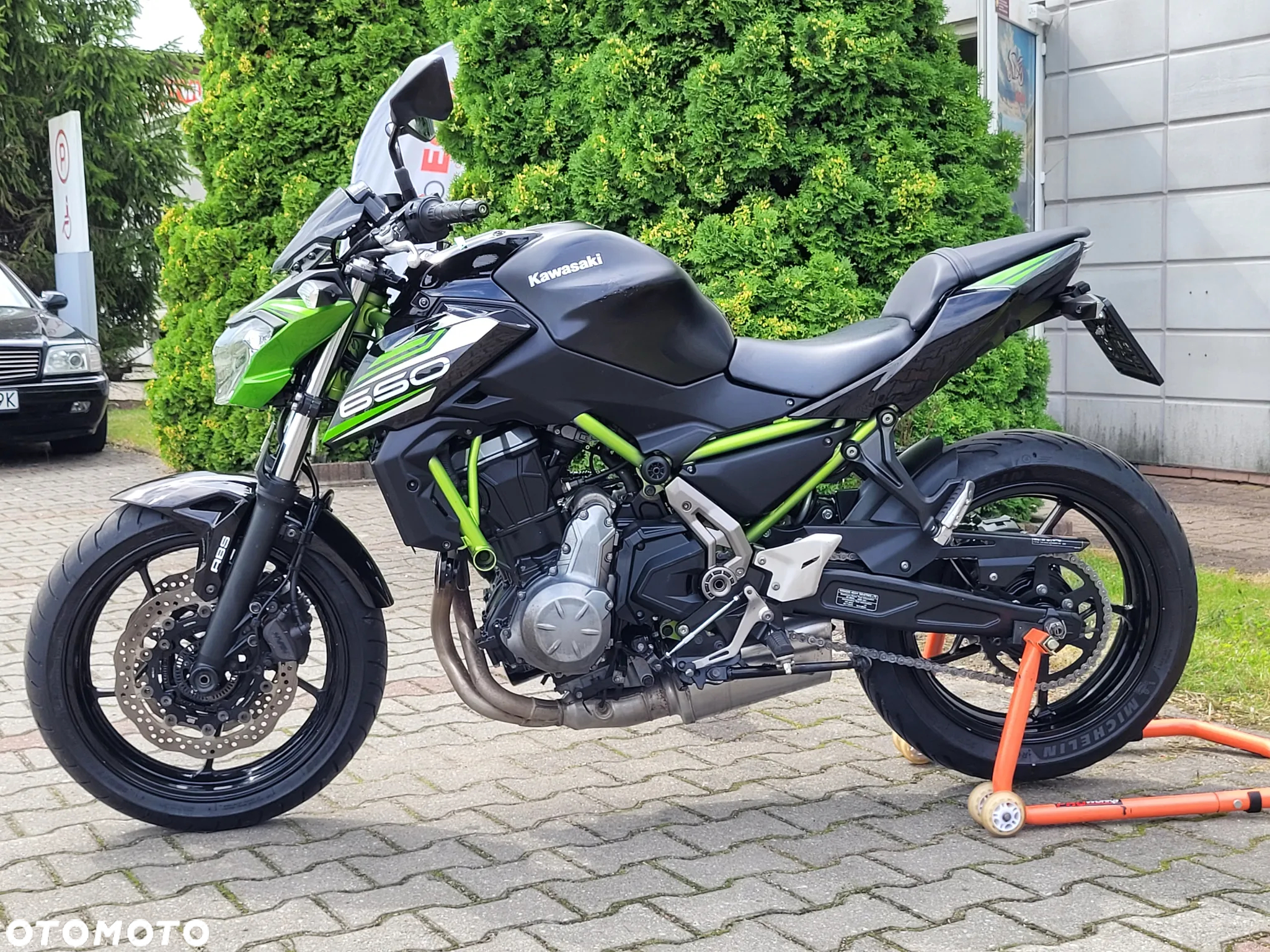 Kawasaki Z 650 - 17