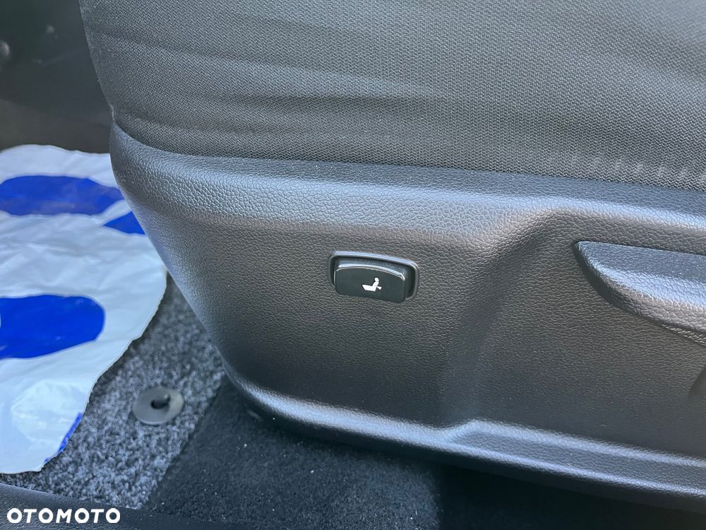 Kia Ceed 1.6 GDI ISG Spirit - 31