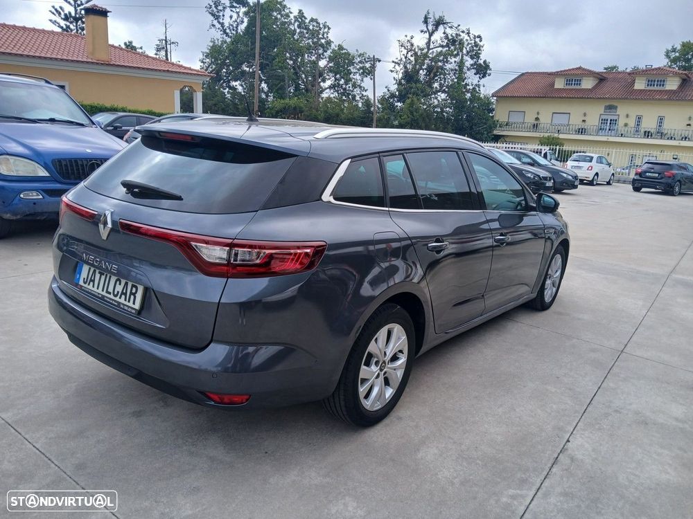 Renault Mégane 1.5 Blue dCi Limited - 9