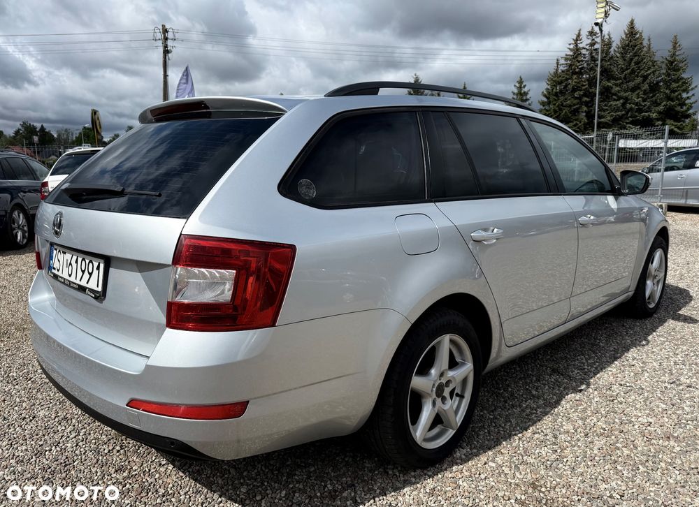 Skoda Octavia 2.0 TDI Ambition DSG - 5