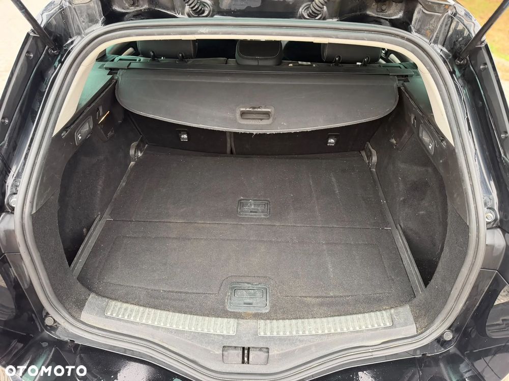 Renault Megane 1.6 SCe Limited - 11