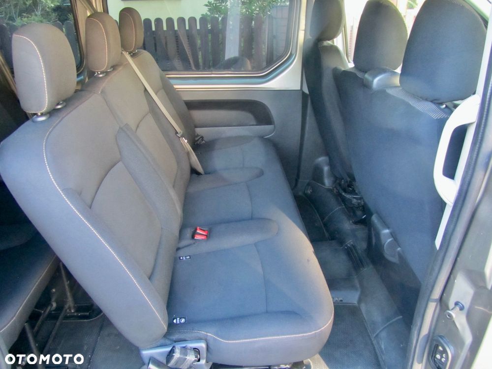 Renault Trafic 1.6 dCi - 19