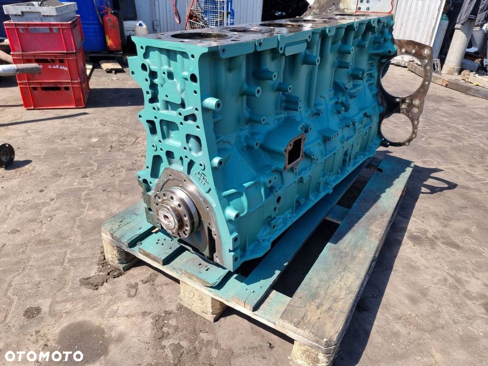 SILNIK DÓŁ WAŁ TŁOKI BLOK VOLVO FH 500 D13 2018 - 6