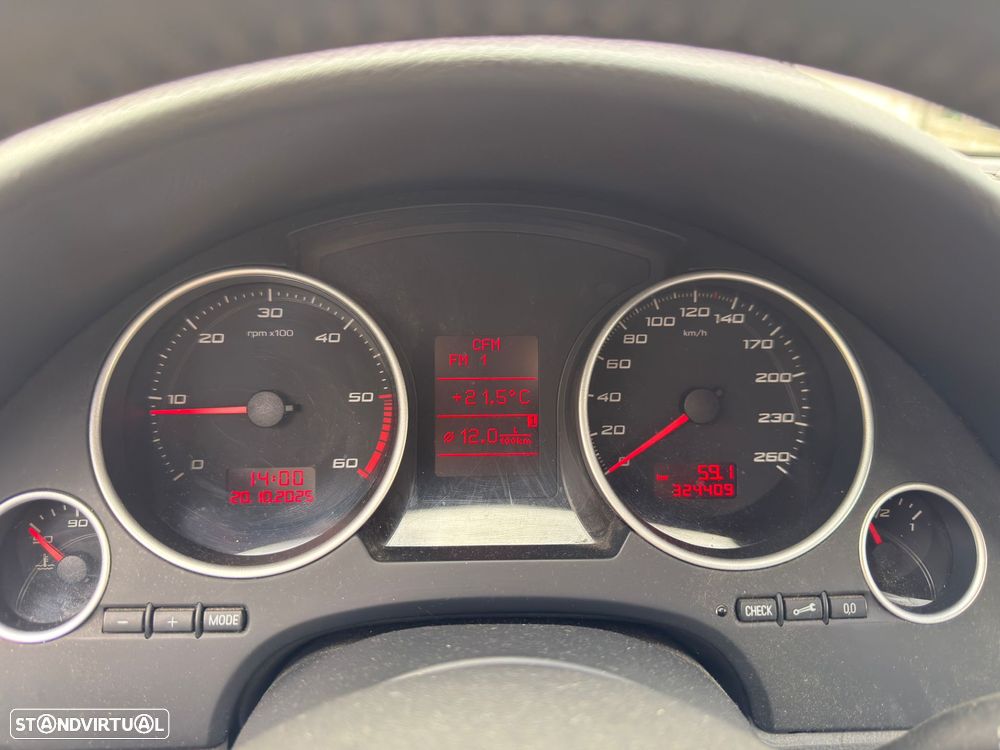 SEAT Exeo 2.0 TDI Style Ecomotive - 6