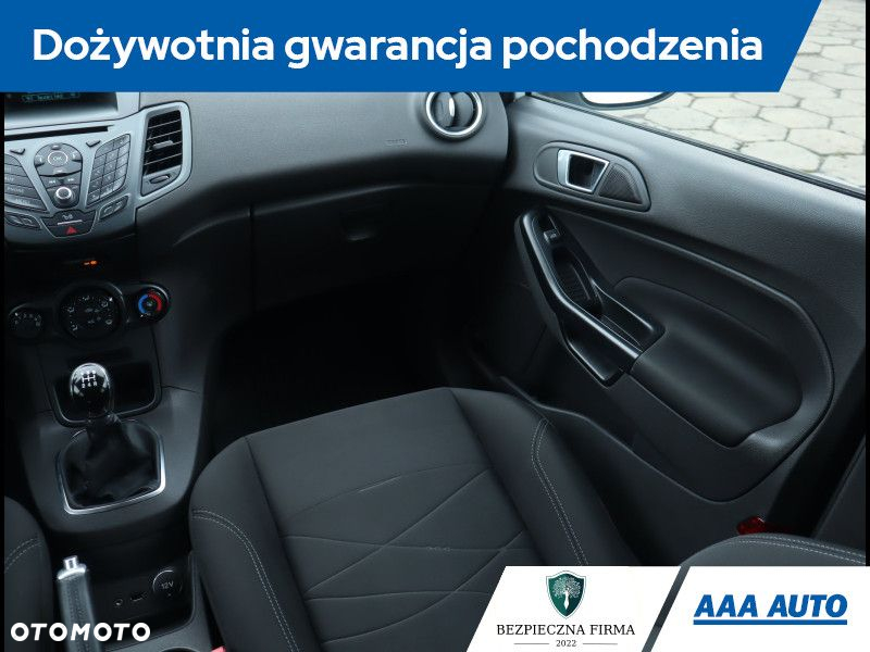 Ford Fiesta - 9