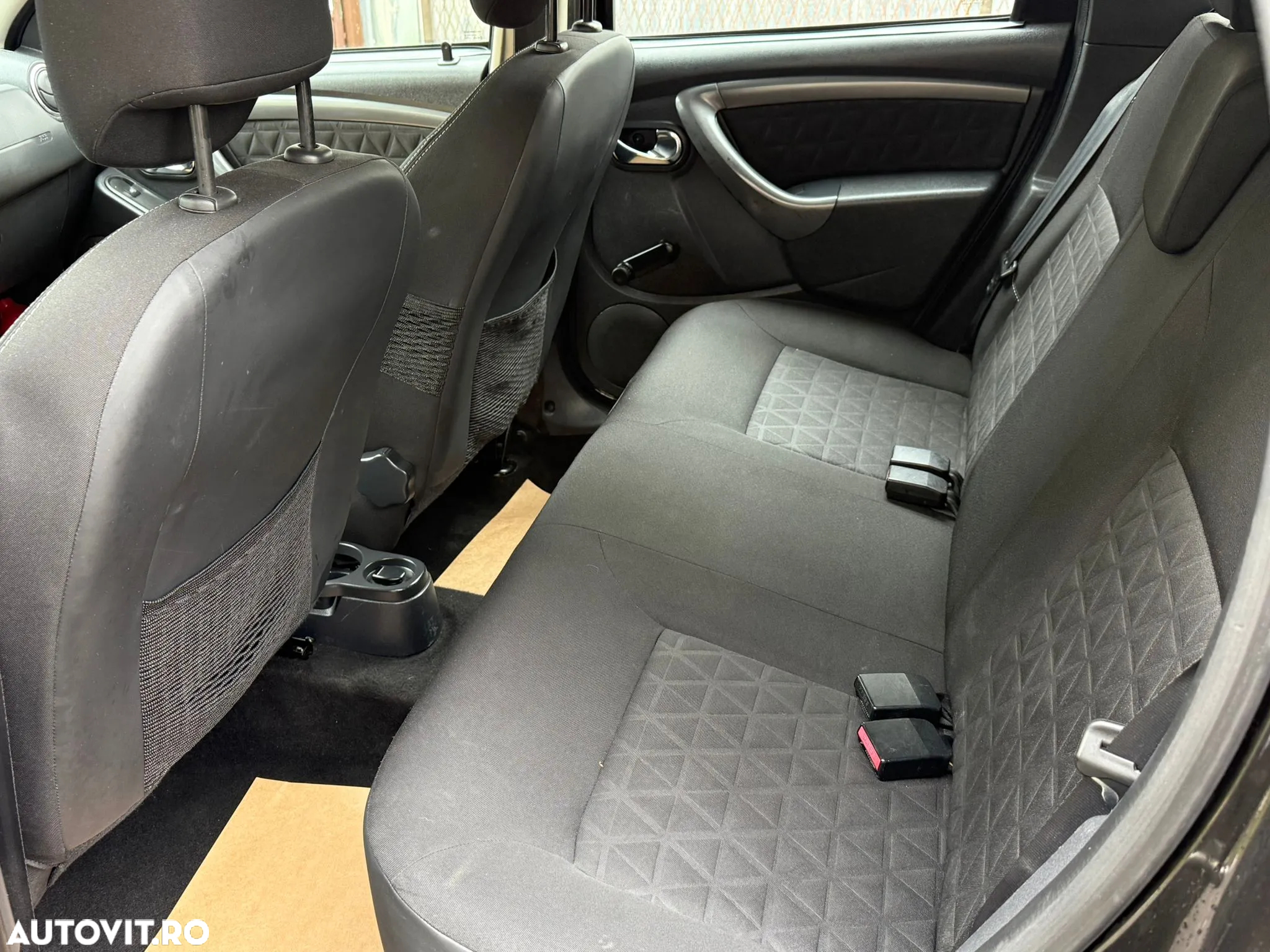 Dacia Duster 1.5 dCi 4x2 Ambiance - 7