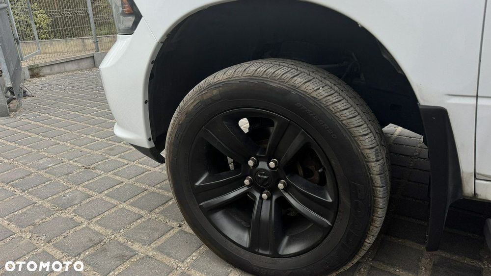 Dodge RAM - 36