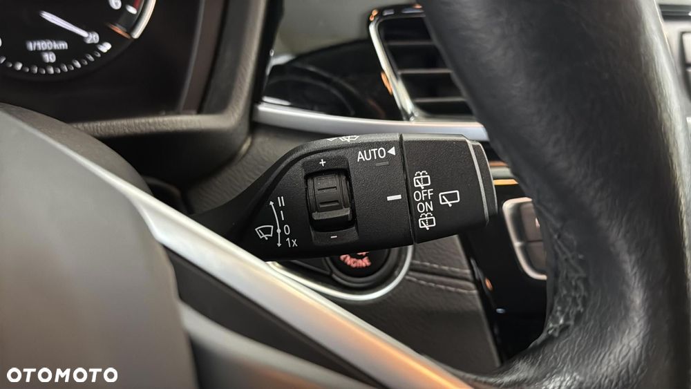 BMW X2 sDrive18d Advantage - 26