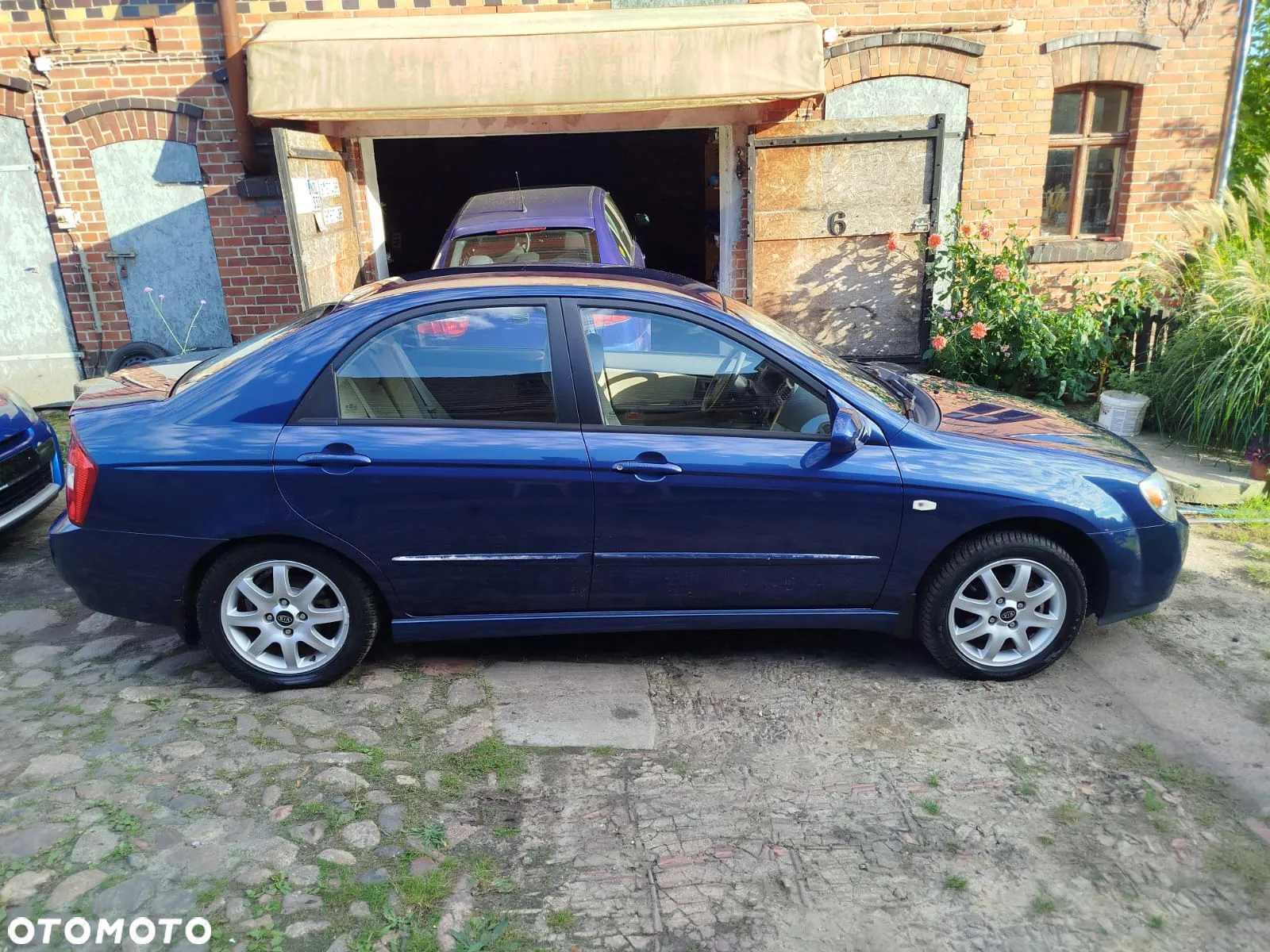Kia Cerato 2.0 EX - 11
