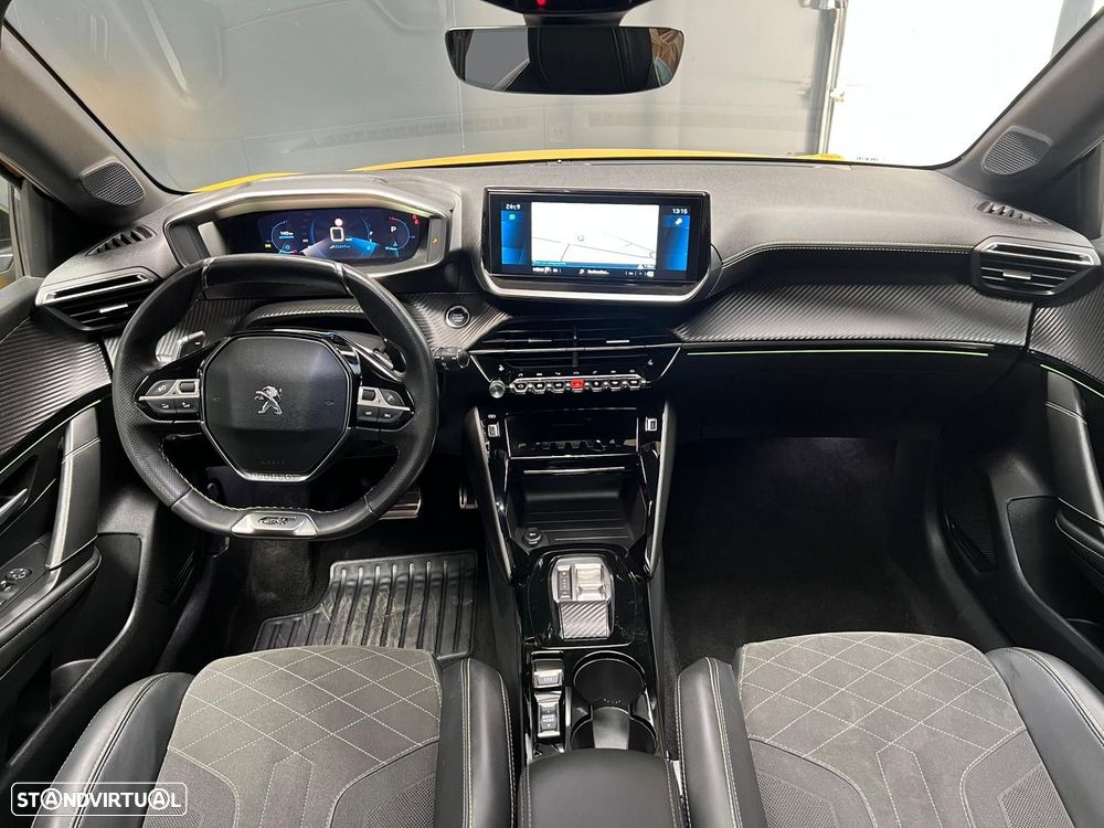 Peugeot 208 1.2 PureTech GT Pack EAT8 - 14