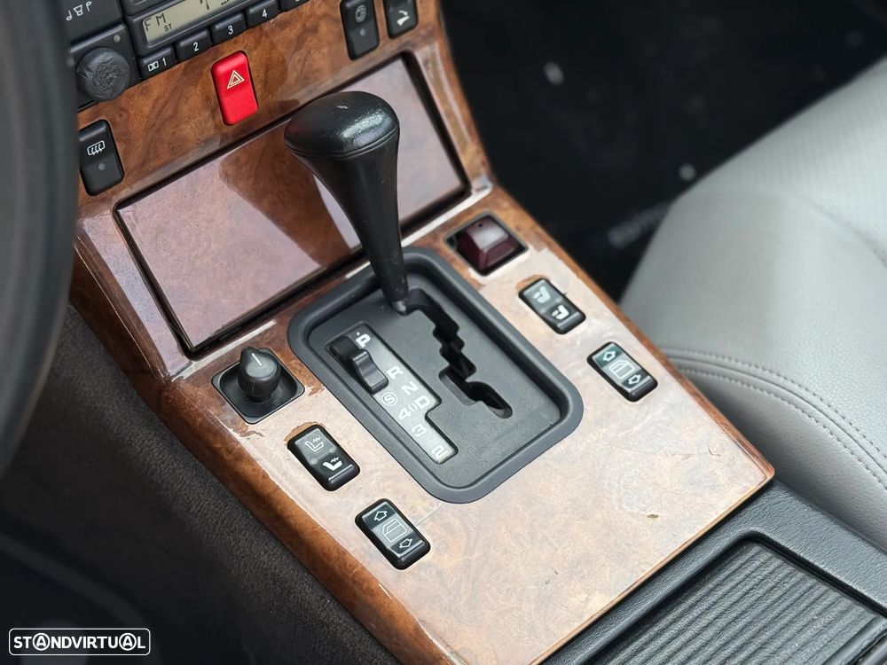 Mercedes-Benz SL 300 - 19