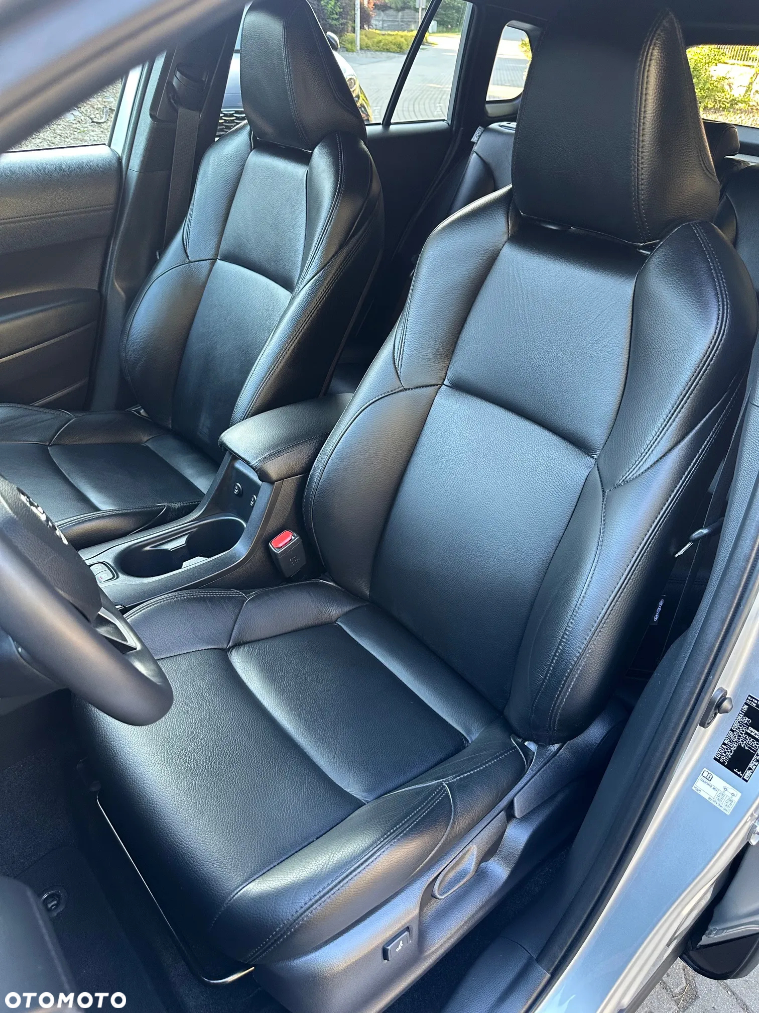 Toyota Corolla Cross ver-2-0-hybrid-executive-awd - 34