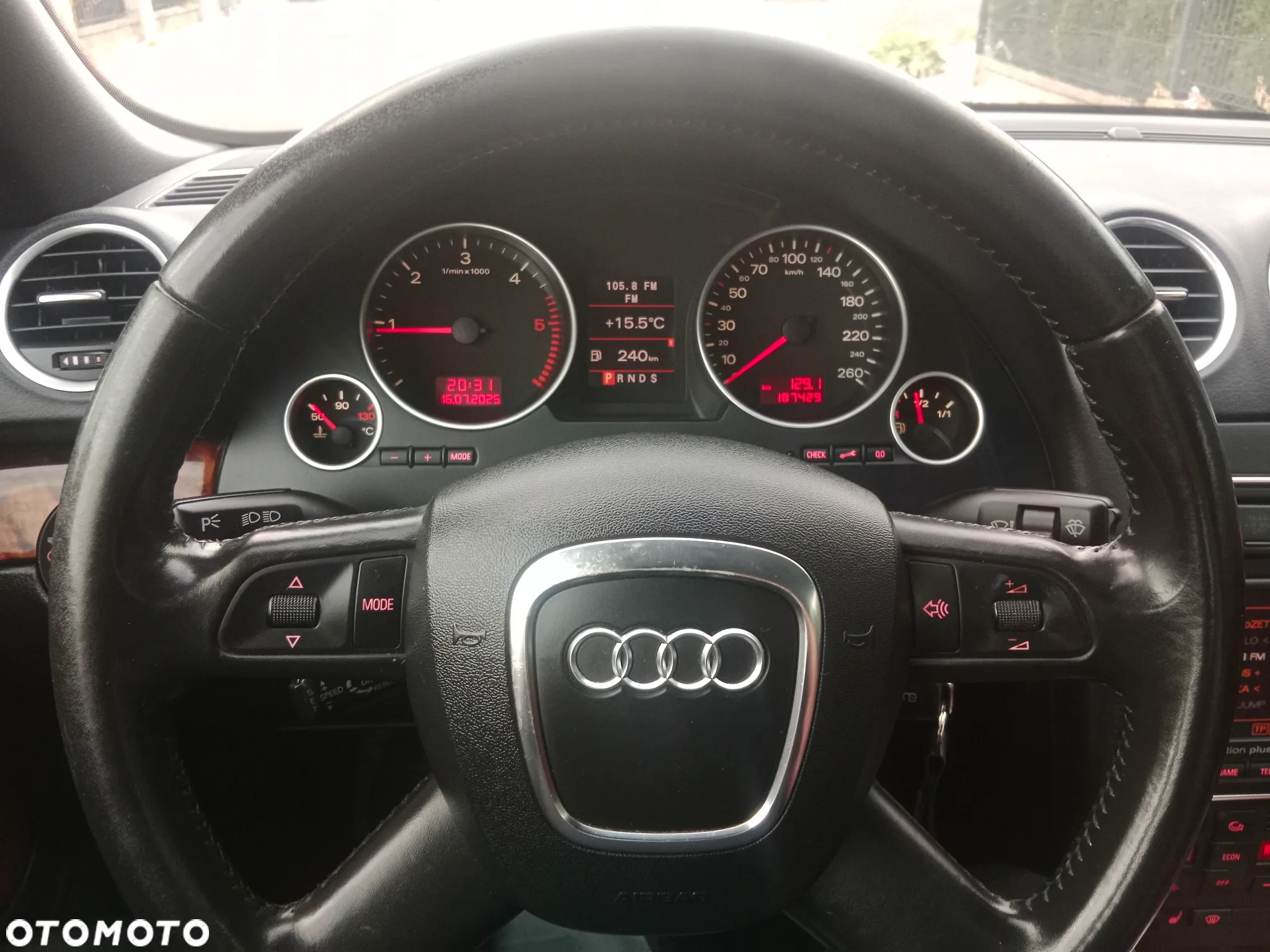 Audi A4 Cabrio 2.0 TDI DPF Multitronic - 20
