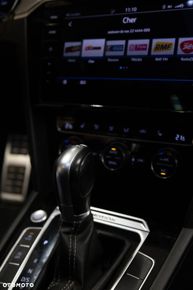 Volkswagen Arteon 2.0 TSI 4Motion R-Line DSG - 32